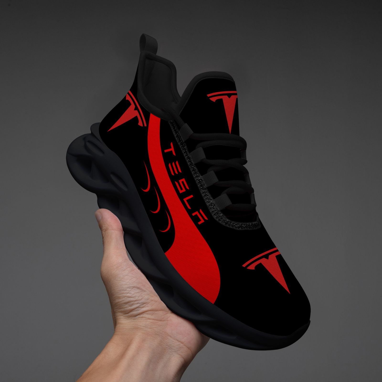 Tesla Schuhe
