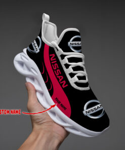 Nissan Schuhe