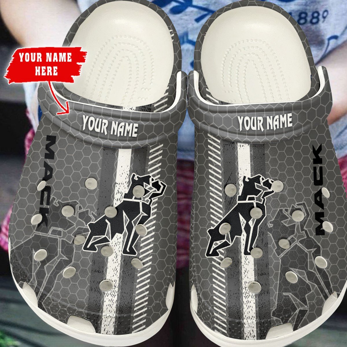 Mack Clogs